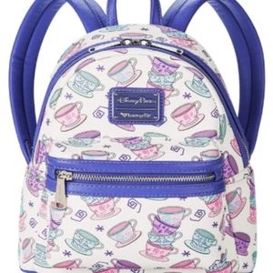 DISNEY PARKS EXCLUSIVE ALICE AND WONDERLAND. TEACUP BACKPACK. LOUNGEFLY! RARE.